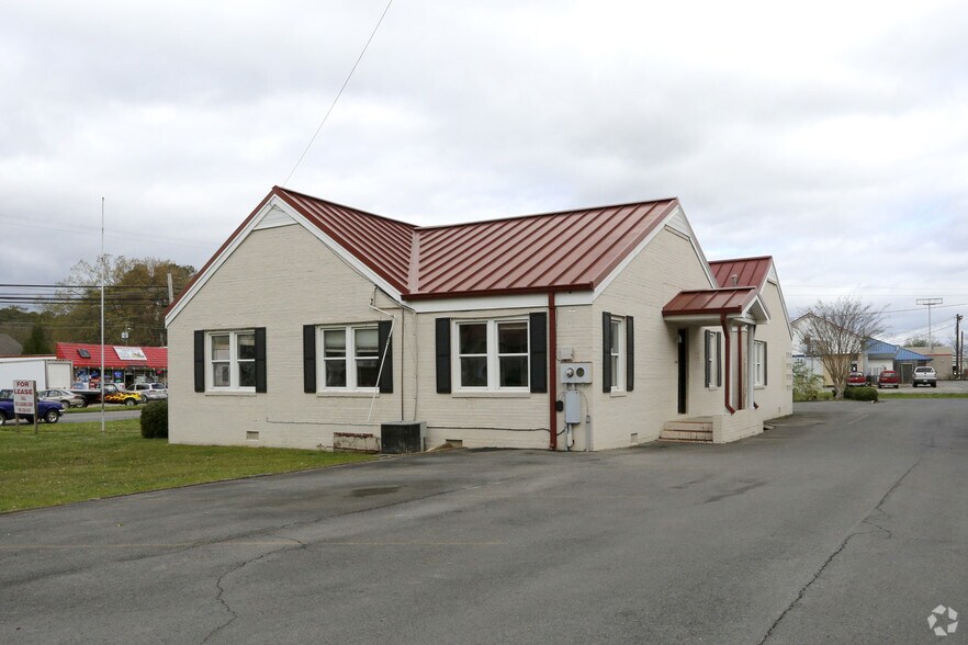 Primary Photo Of 1101 S Thornton Ave, Dalton Office For Sale