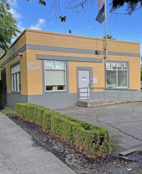 More Photos Of 2446-2456 SE Ladd Ave, Portland Office For Lease