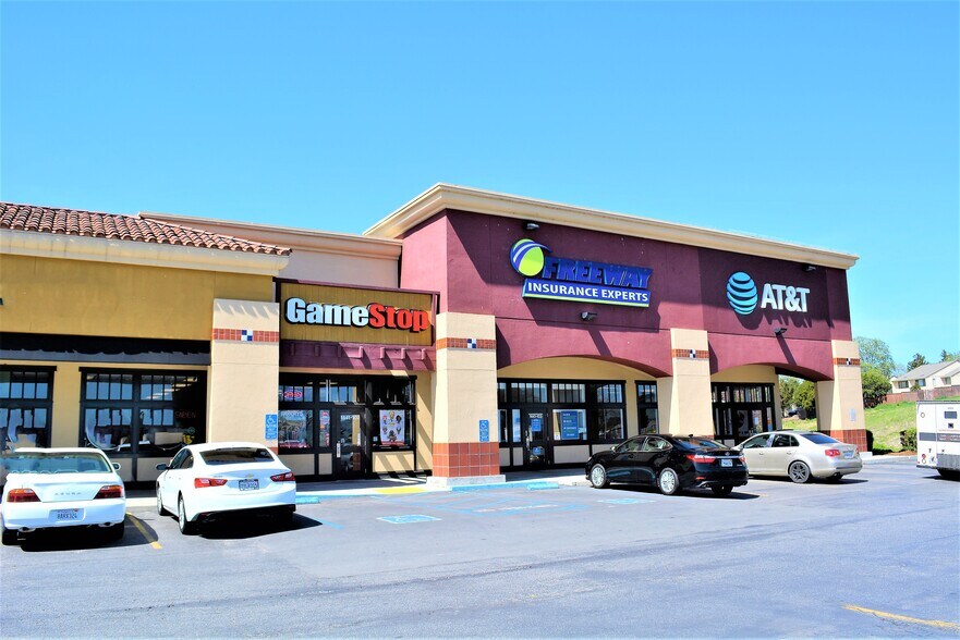 More Photos Of 1415-1465 Main St, Watsonville Unknown For Lease