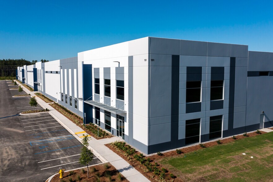 More Photos Of 151 Plug in Dr, Ridgeville Distribution For Sale