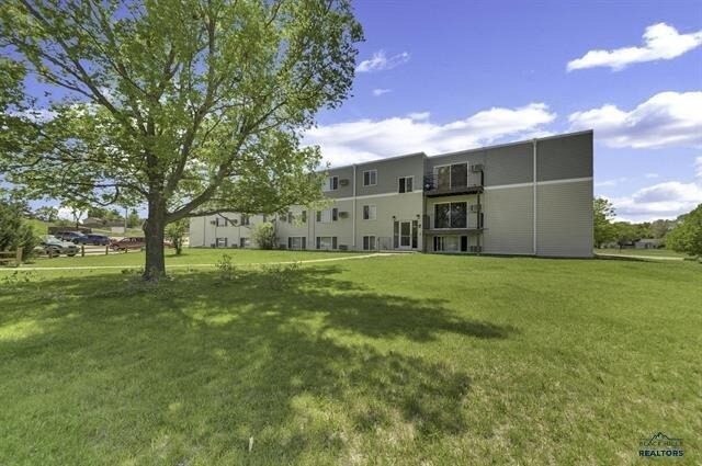 More Photos Of 426 & 434 E Fairmont Blvd, Rapid City Apartments For Sale