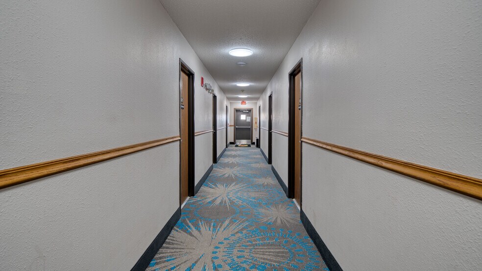 More Photos Of 2600 Whitewood Service Rd, Sturgis Hotel For Sale