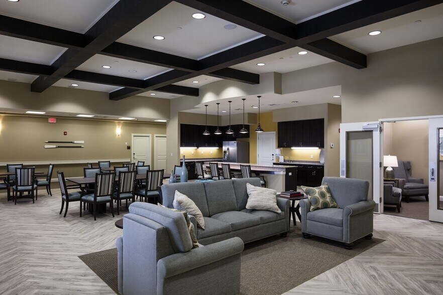 More Photos Of 7245 McArdle Rd, Corpus Christi Assisted Living For Sale