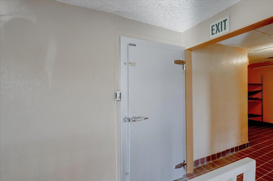 More Photos Of 1407 Miller Ave, Oakland Storefront Retail Residential For Sale