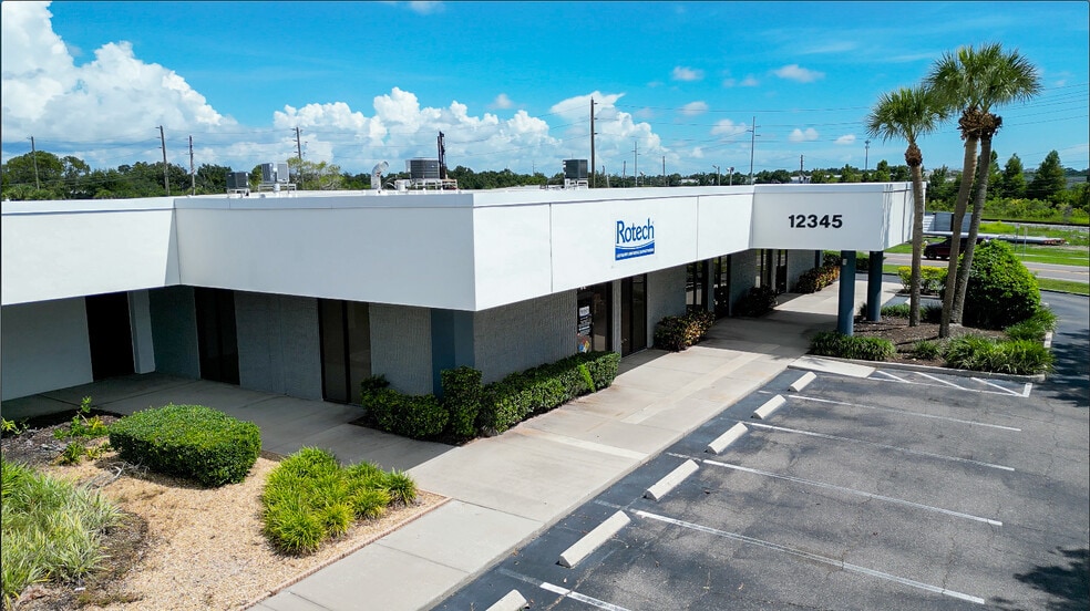 More Photos Of 12345 Starkey Rd, Largo Unknown For Lease