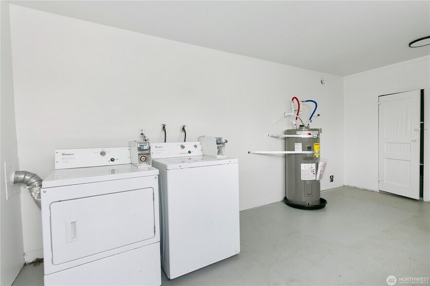 More Photos Of 1405 Martin Luther King Jr Way, Tacoma Apartments For Sale