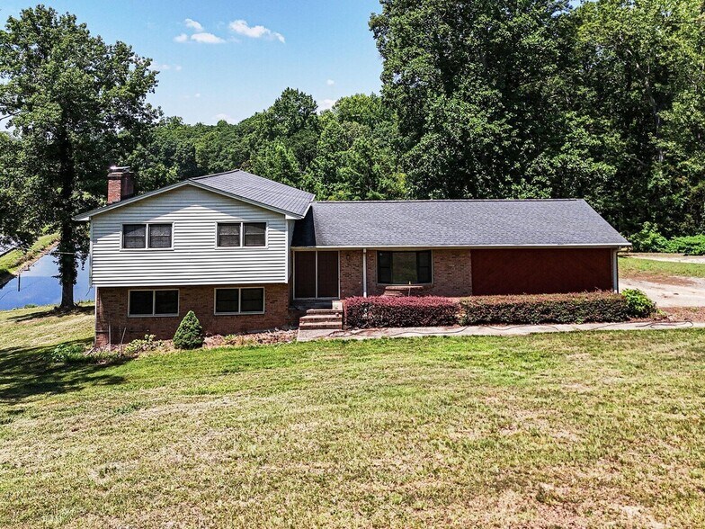 More Photos Of 813 Robinson Clemmer Rd, Dallas Land For Sale