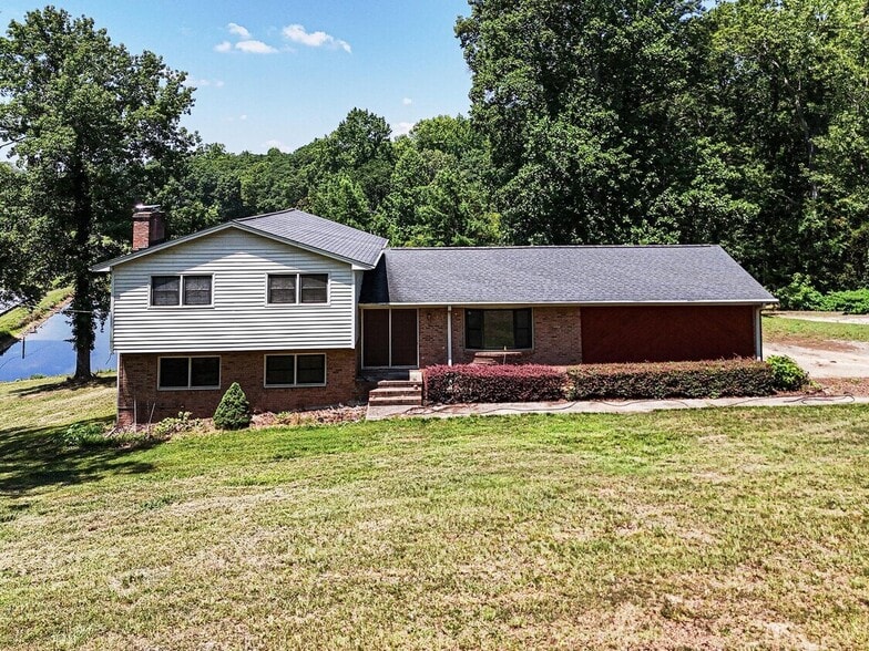More Photos Of 813 Robinson Clemmer Rd, Dallas Land For Sale