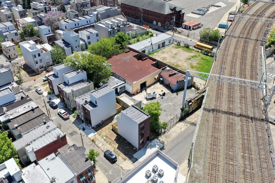 More Photos Of 919 Diamond St, Philadelphia Warehouse For Sale