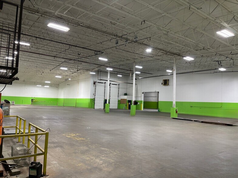 More Photos Of 501 Newman St, Mansfield Manufacturing For Lease