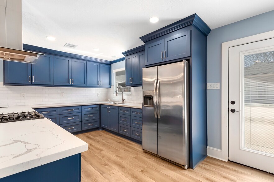 More Photos Of 203 Isaacks Rd, Humble Office For Lease