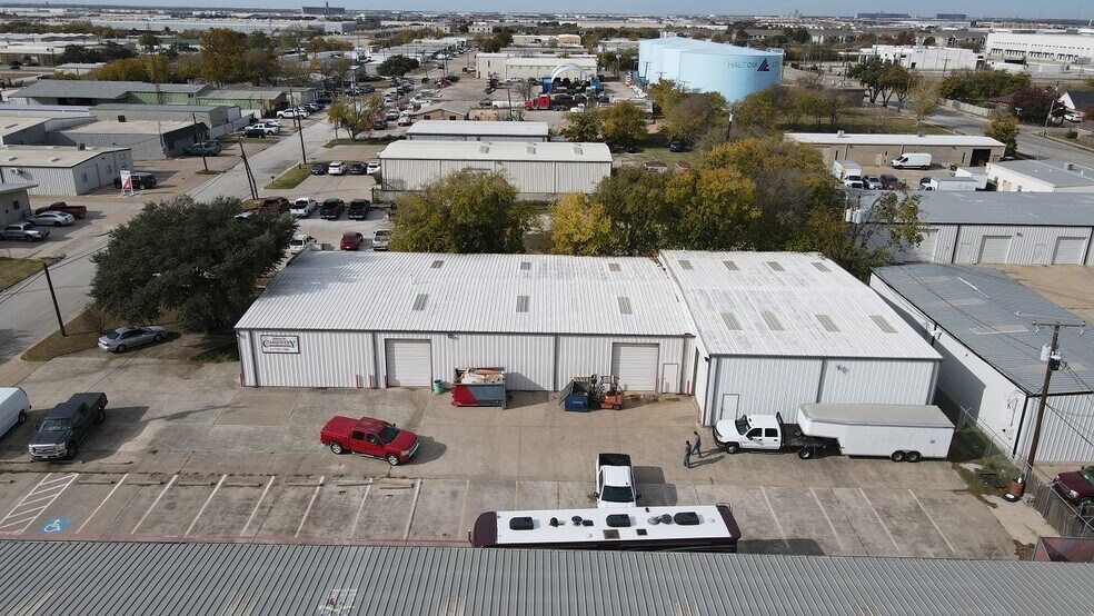 More Photos Of 4409 Garland Dr, Haltom City Manufacturing For Lease