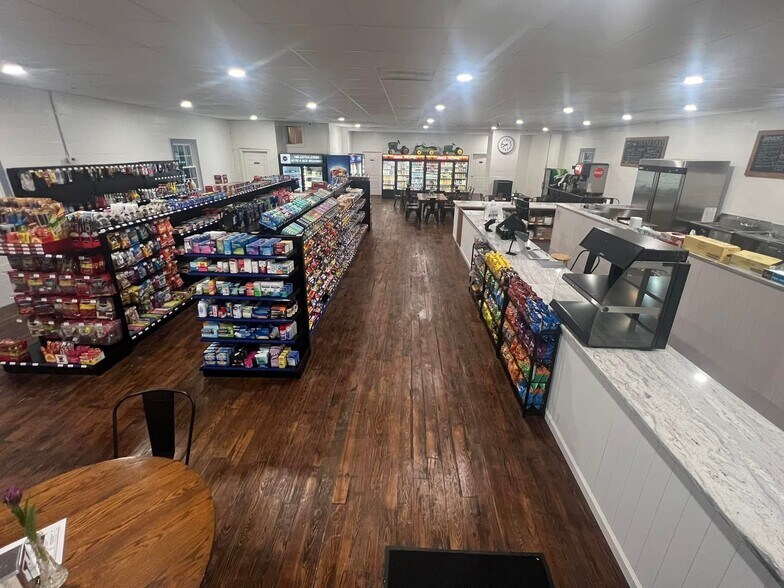 More Photos Of 6515 McDonald Rd, Mohawk Freestanding For Sale