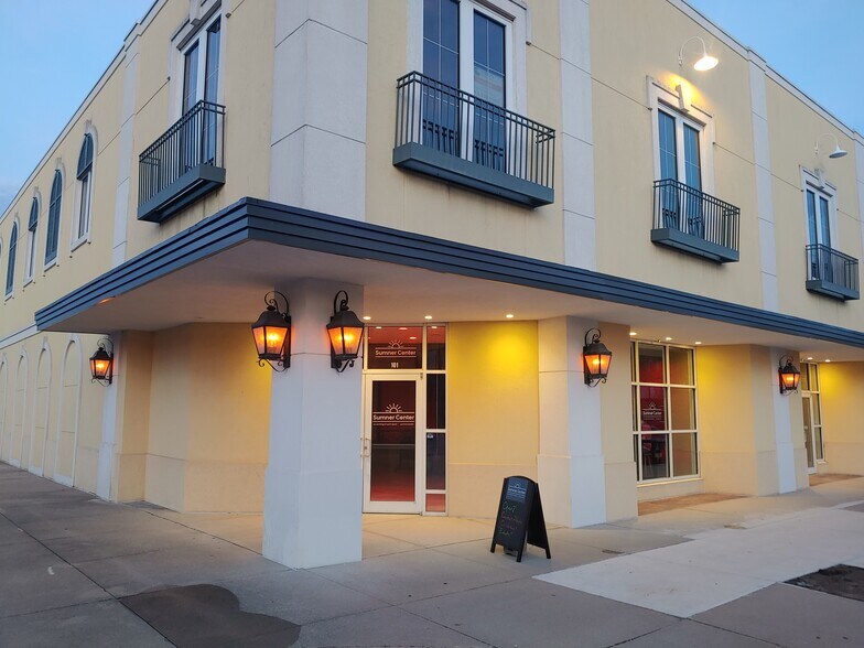 Primary Photo Of 101-103 S Washington Ave, Wellington Office For Lease
