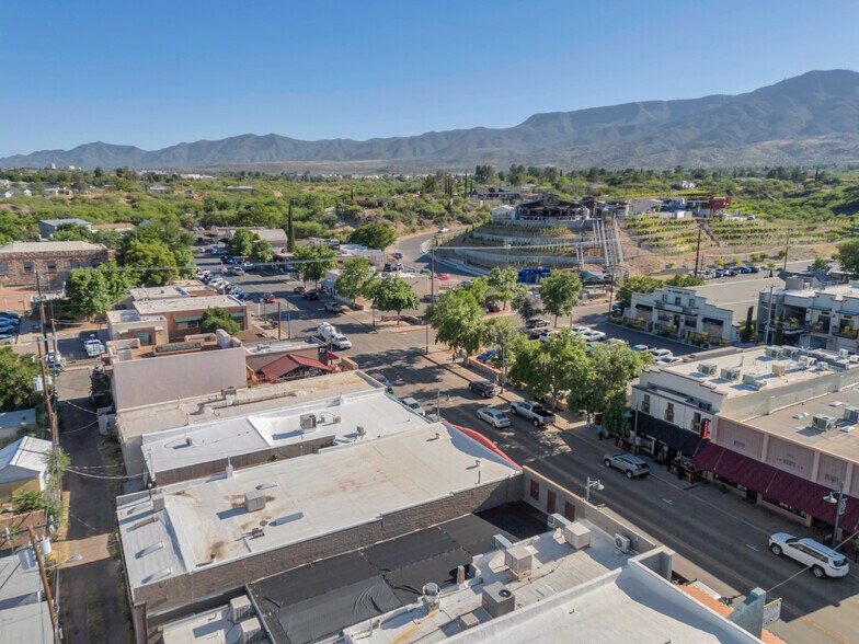 More Photos Of 909 N Main St, Cottonwood Storefront For Sale