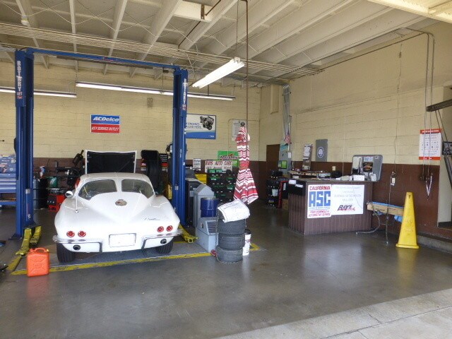 More Photos Of 4071 2nd St, Yorba Linda Auto Repair For Sale