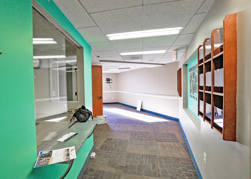 More Photos Of 3 Washington Cir NW, Washington Medical For Sale