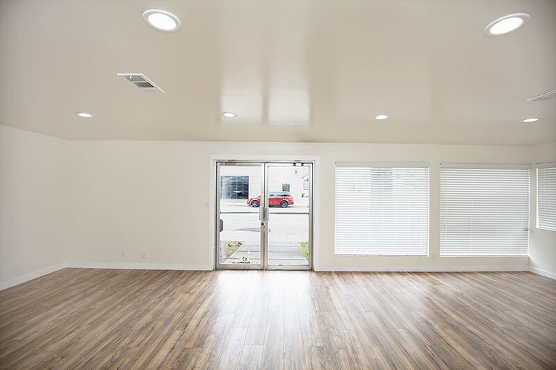 More Photos Of 2008 W Carson St, Torrance Medical For Sale