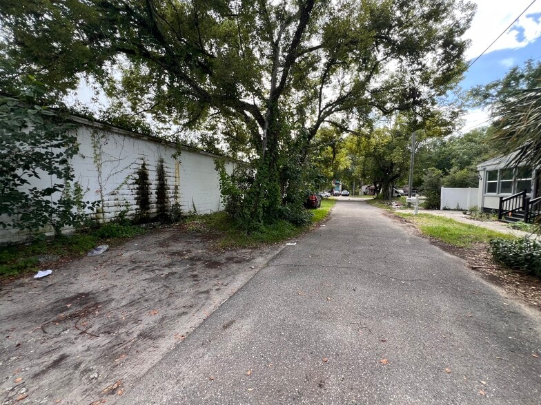 More Photos Of 1817 Florida Ave, Jacksonville Warehouse For Sale