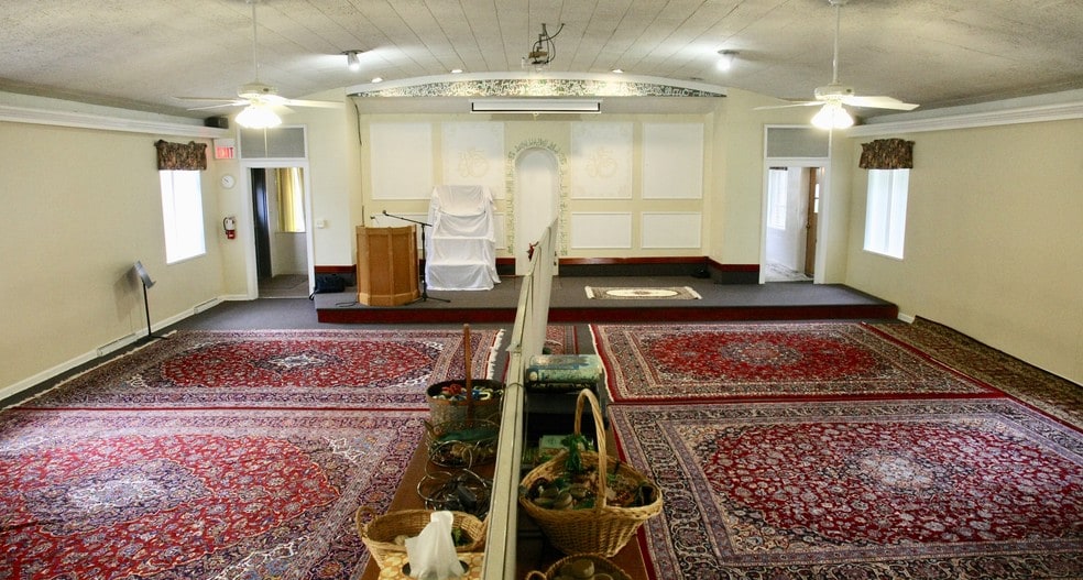 More Photos Of 10909 Chippewa Rd, Brecksville Religious Facility For Sale