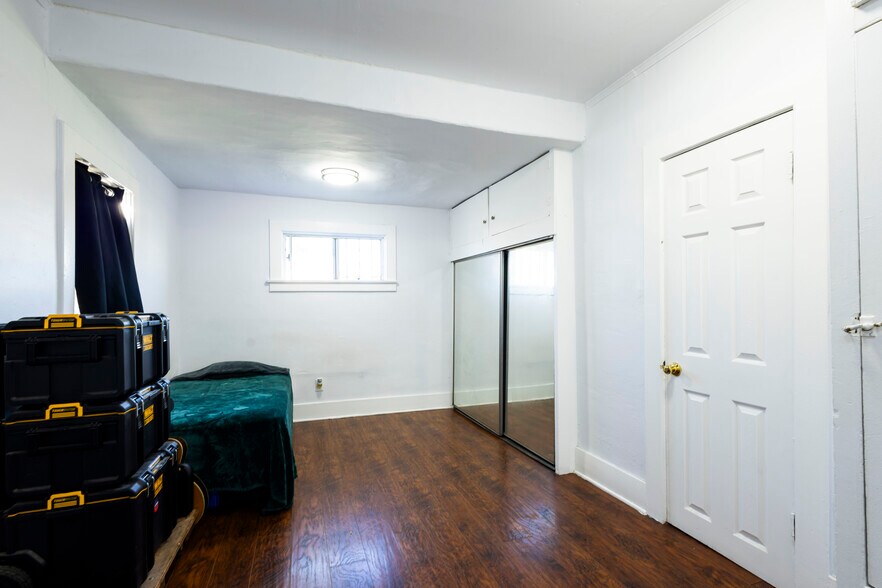 More Photos Of 1230 S Wilmington Ave, Compton Apartments For Sale