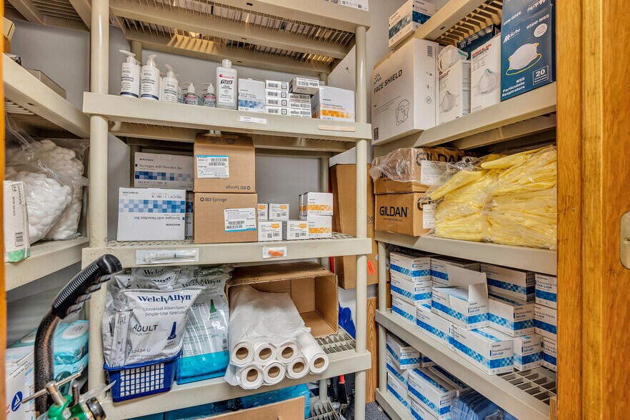 More Photos Of 2130 Highway 35, Sea Girt Medical For Sale