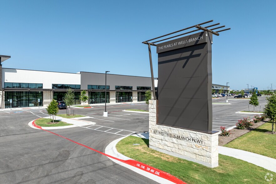 More Photos Of 801 W Wells Branch Pky, Pflugerville General Retail For Sale