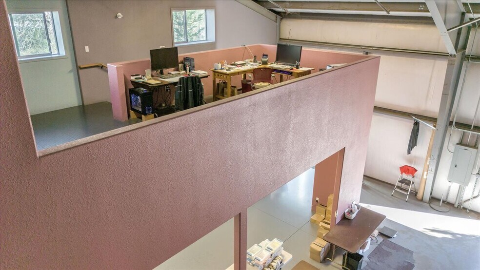 More Photos Of 18855 Microtronics, Sonora Industrial For Sale