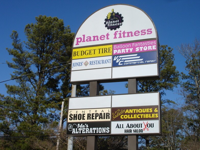 More Photos Of 5805-5821 W Norfolk Rd, Portsmouth Unknown For Lease