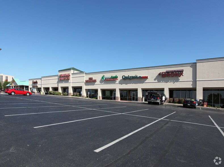 More Photos Of 6820-6864 Johnson Dr, Mission Unknown For Lease