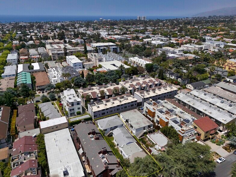 More Photos Of 938 15th St, Santa Monica Apartments For Sale
