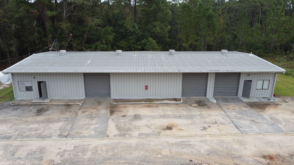 More Photos Of 4405 Halls Mill Rd, Mobile Light Distribution For Lease