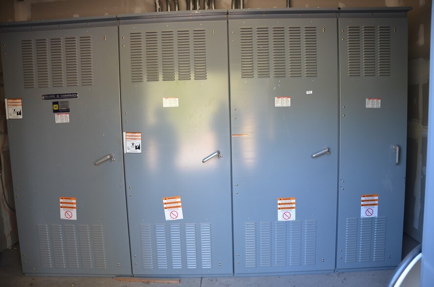 More Photos Of 690 Main St, Chester General Retail For Sale