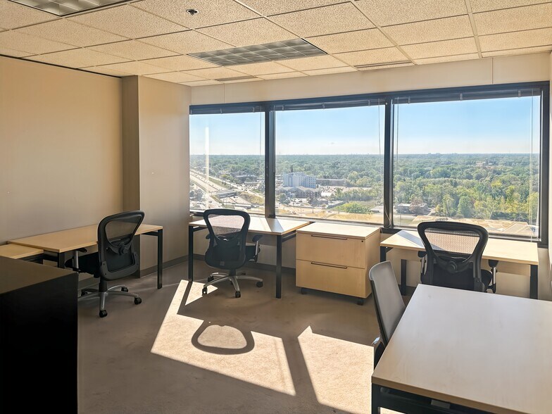 More Photos Of 2000 Town Center, Southfield Coworking Space