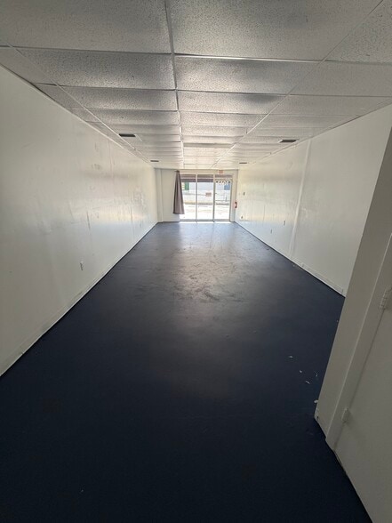 More Photos Of 1015-1019 SE 17th St, Fort Lauderdale Freestanding For Lease