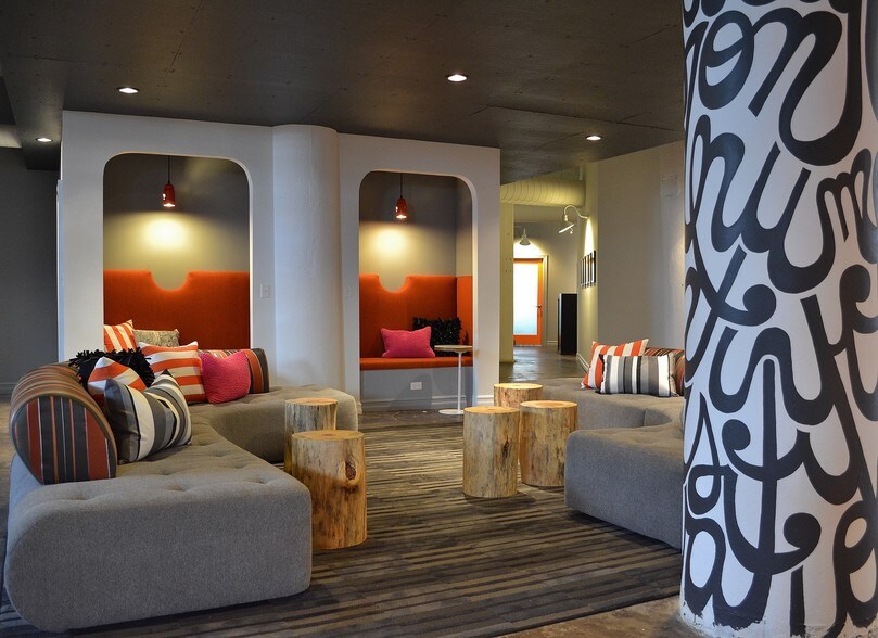 More Photos Of 2675 W Grand Ave, Chicago Multifamily For Sale