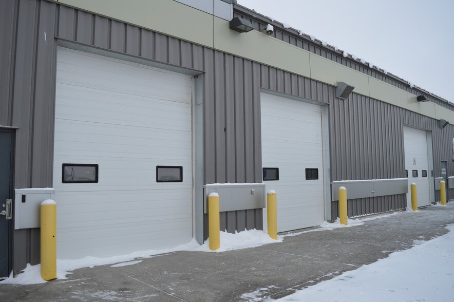 More Photos Of 50 Strathmoor Dr, Sherwood Park Light Manufacturing For Lease
