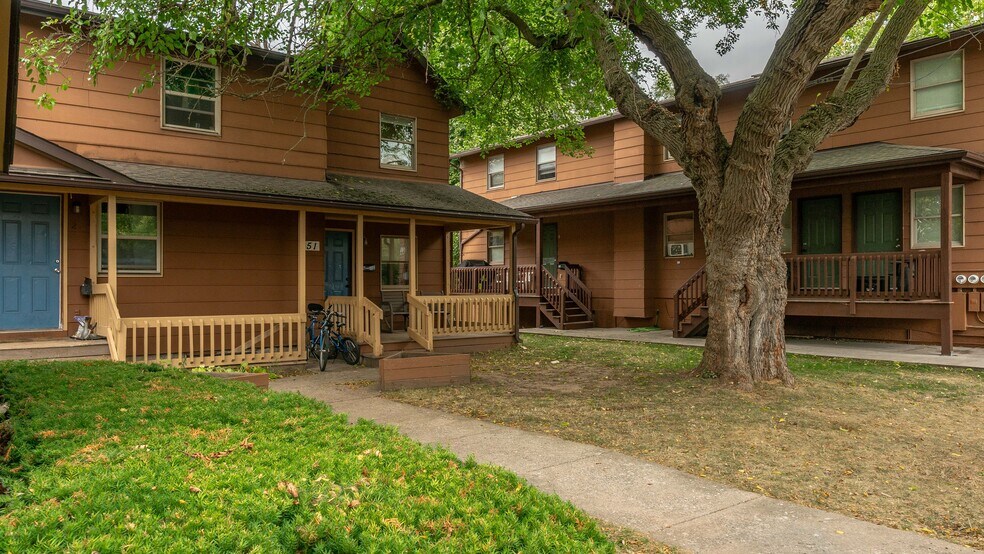 More Photos Of 55 Washington St, Lockport Apartments For Sale