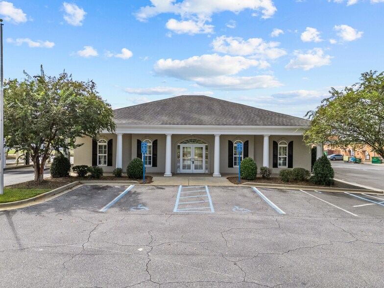 More Photos Of 239 Cedric St, Leesburg Office For Sale