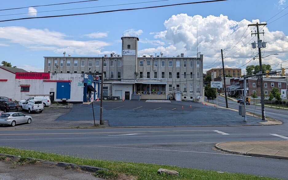 More Photos Of 725-729 N 15th St, Allentown Office Residential For Sale