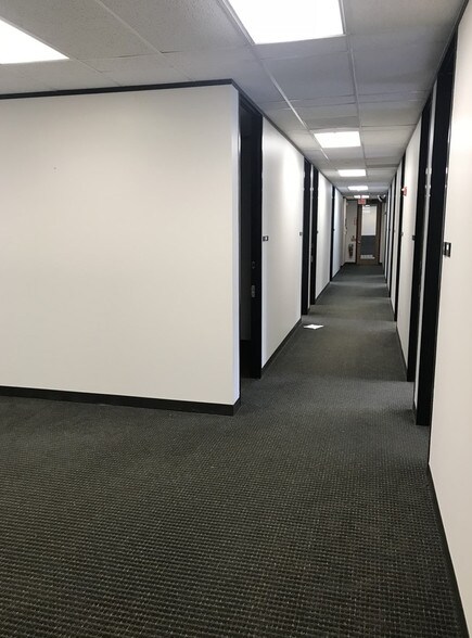 More Photos Of 1115 Gemini St, Houston Loft Creative Space For Lease