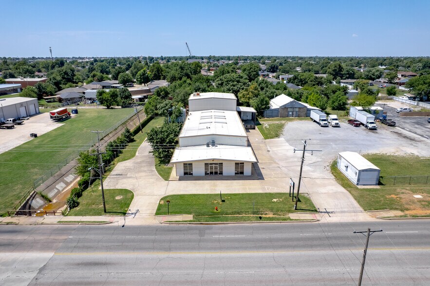 More Photos Of 6845 S Western Ave, Oklahoma City Distribution For Lease