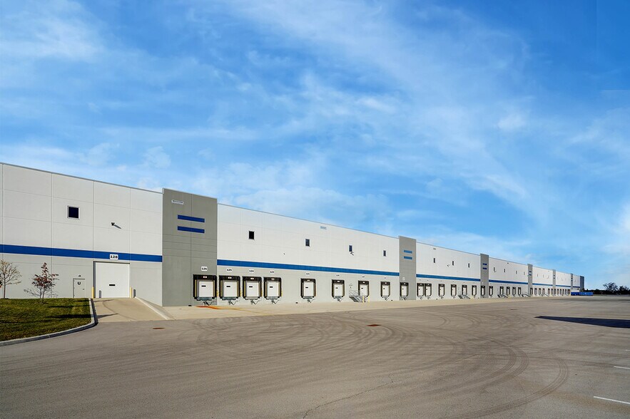 More Photos Of CR 500 E & Albert S White Dr, Whitestown Industrial For Sale