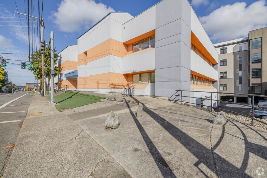 More Photos Of 1110 Jefferson St SE, Olympia Office For Sale