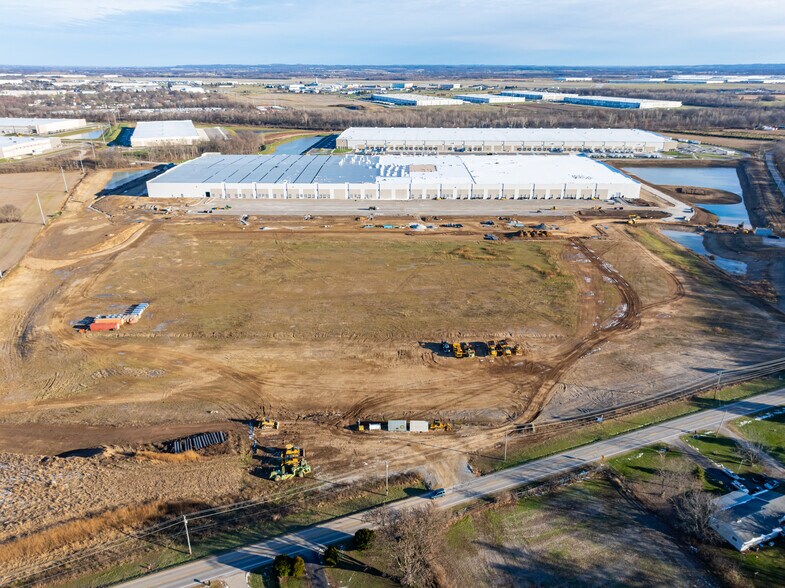 More Photos Of 6725 Schieser Farms Rd W, Lockbourne Warehouse For Lease
