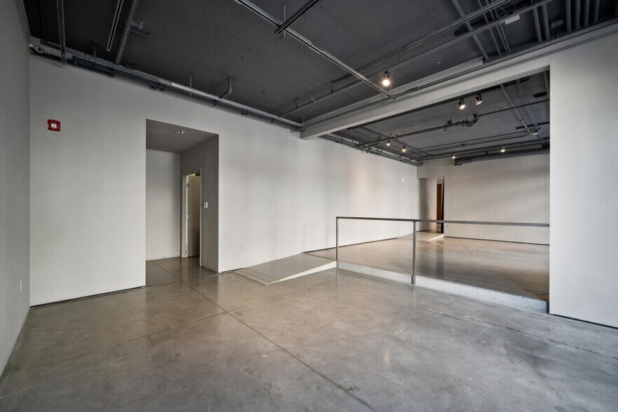 More Photos Of 2405 Folsom St, San Francisco Multifamily For Sale
