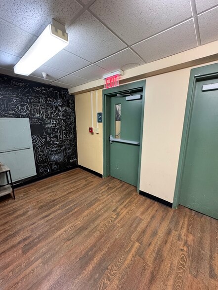 More Photos Of 339 Central Ave, Albany Theater Concert Hall For Sale