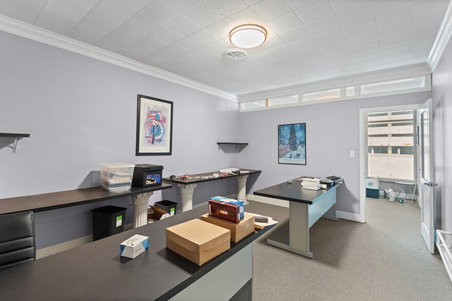 More Photos Of 102 Paisley St, Greensboro Coworking Space