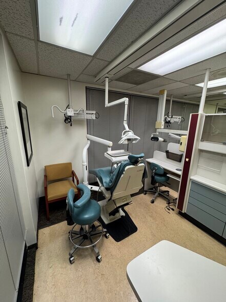 More Photos Of 3895 SW 185th Ave, Beaverton Medical For Lease