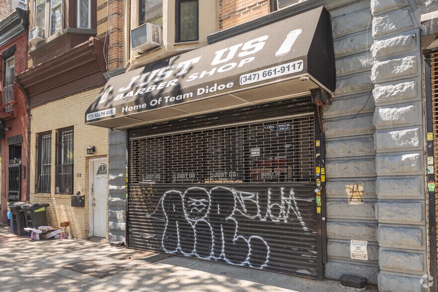 More Photos Of 692 Macon St, Brooklyn Apartments For Sale